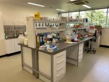 Laboratory equipment