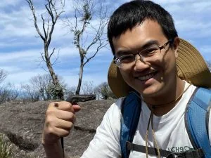 Ko-Huan Lee